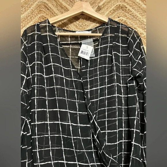 Lush Women's Sheer Black and White Checkered Blouse, Long Sleeve, Size M, NWT - Picture 4 of 10